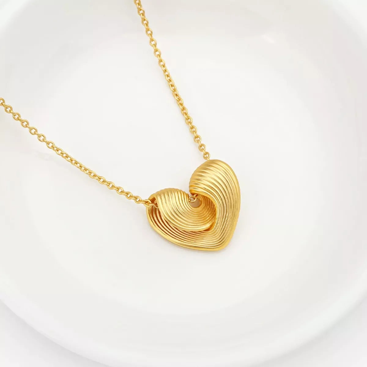 18K Gold-Plated Adjustable Heart Pendant Necklace - Southern Shores Clothing