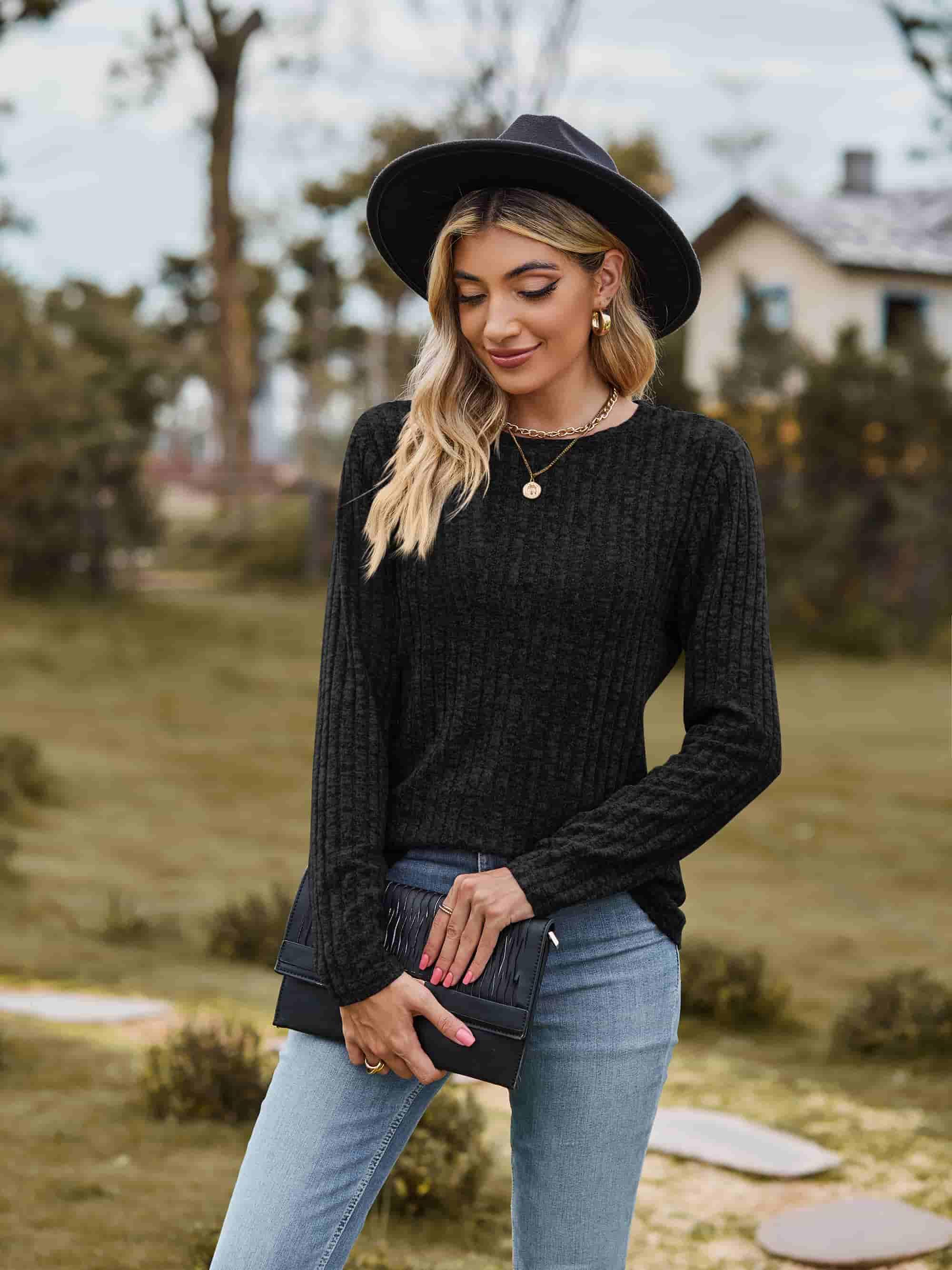 Ribbed Round Neck Long Sleeve Tee For Everyday Wear - Southern Shores Clothing