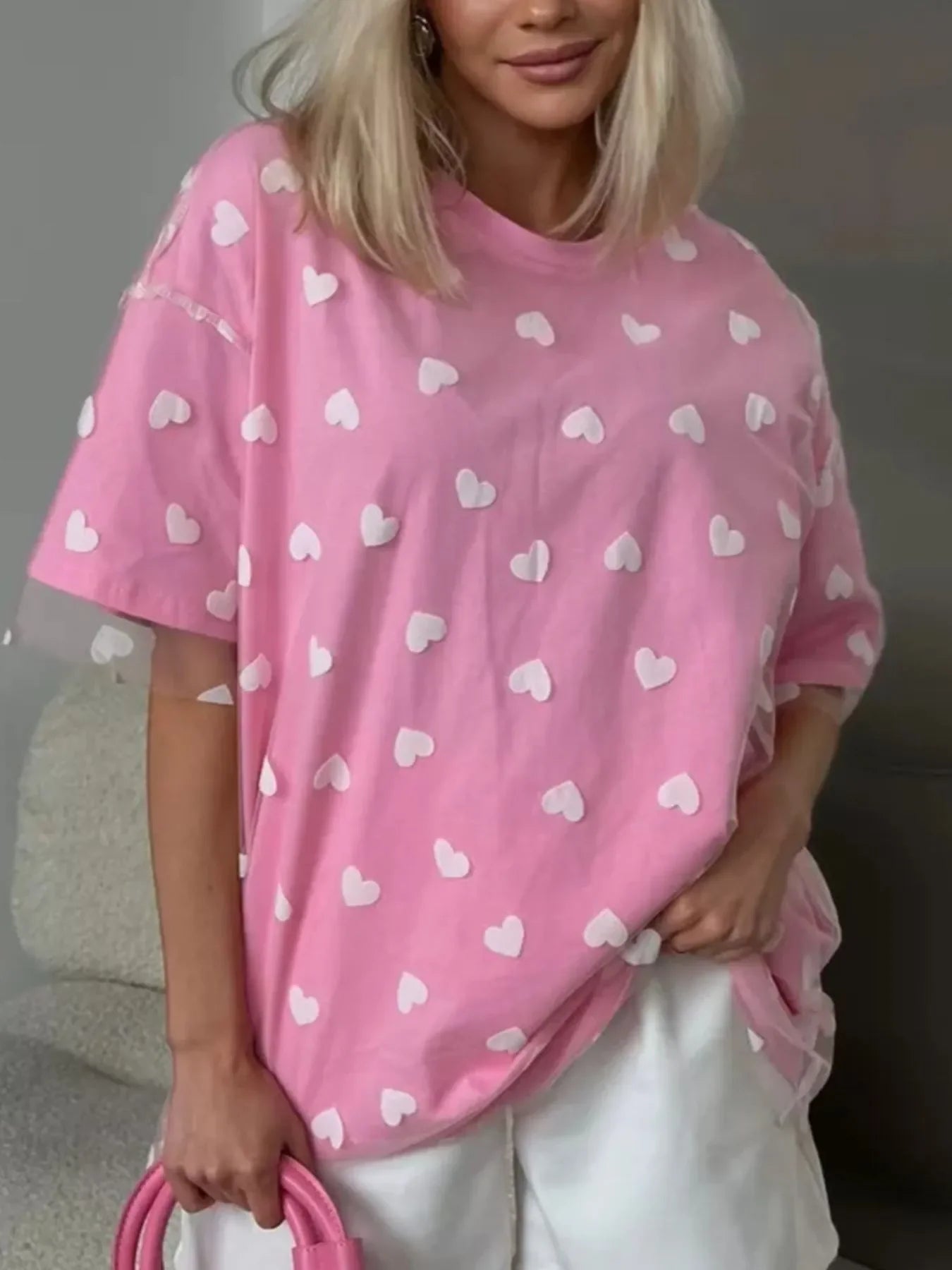 Oversized Heart Print T Shirt For Everyday Wear - Southern Shores Clothing