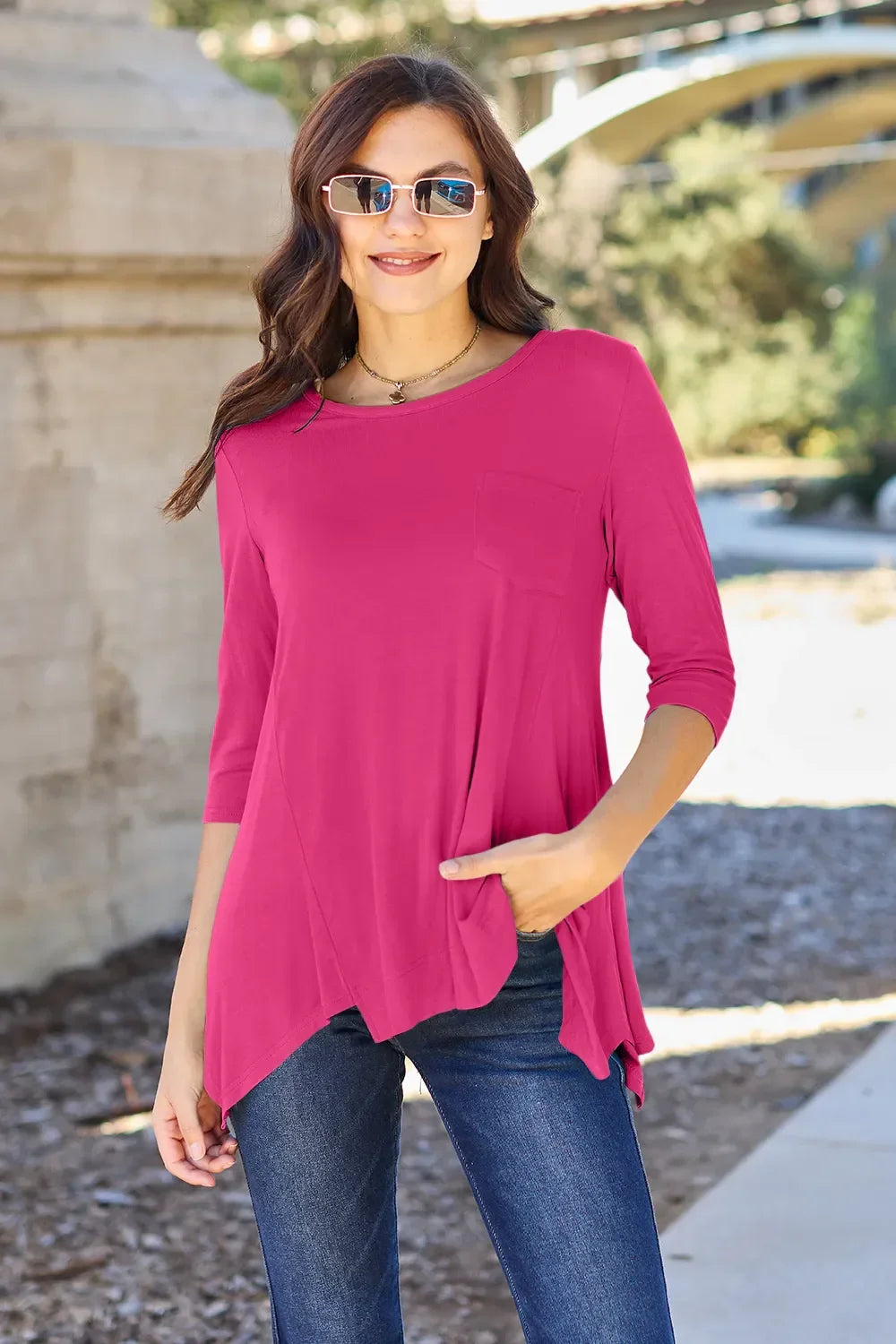 Pocketed Round Neck T Shirt With Classic Fit Rayon Spandex - Southern Shores Clothing
