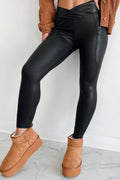 Coastal Pocketed V-Cut Waist Stretch Leggings - Southern Shores Clothing