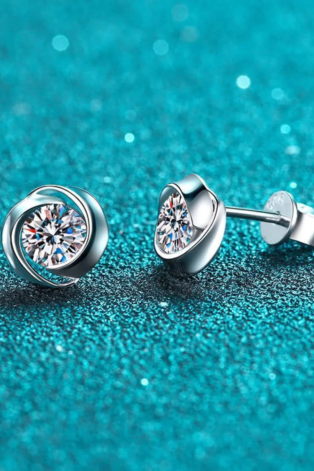 Sterling Silver Minimalist Moissanite Stud Earrings - Southern Shores Clothing