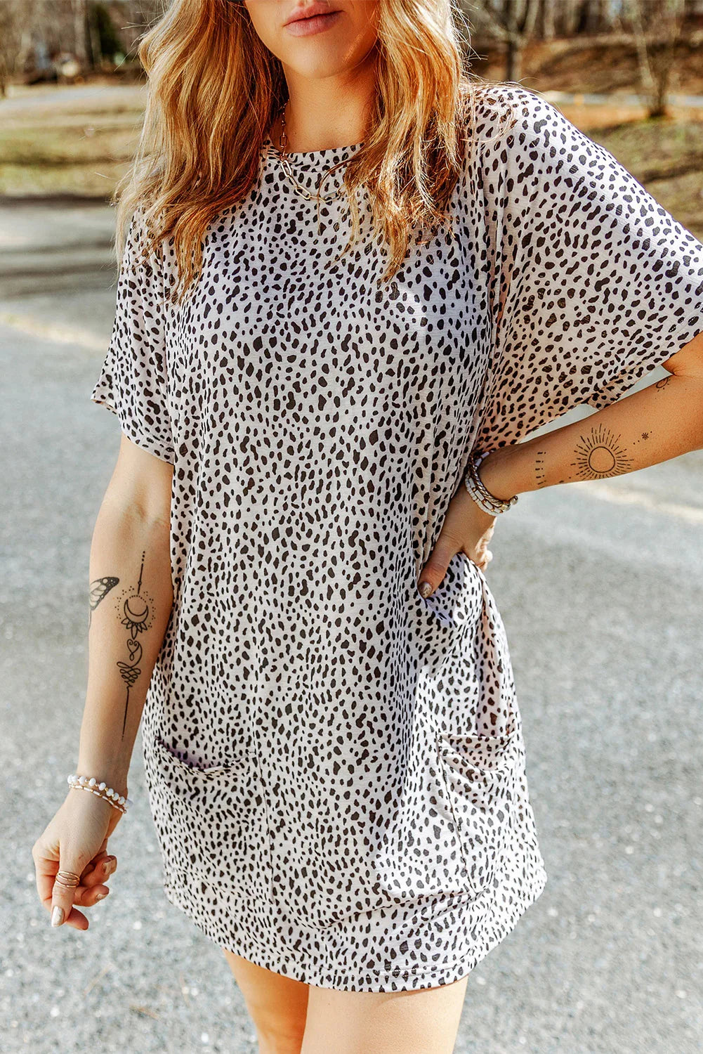 Animal Print Round Neck Tunic Tee With Pockets Stretchy - Southern Shores Clothing