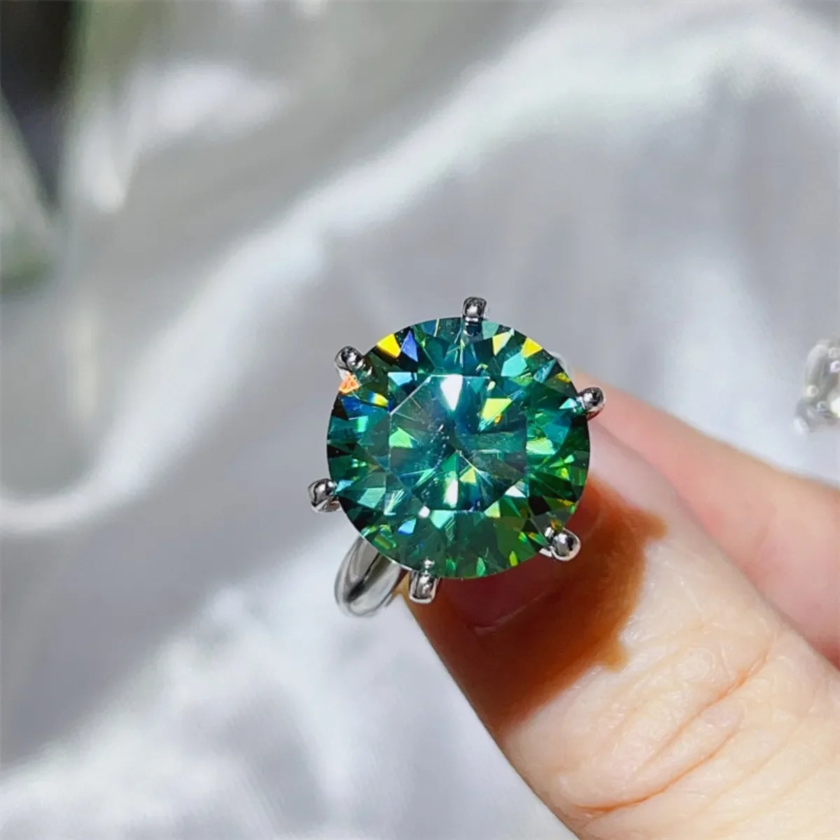 10 Carat Moissanite Sterling Silver Ring - Southern Shores Clothing