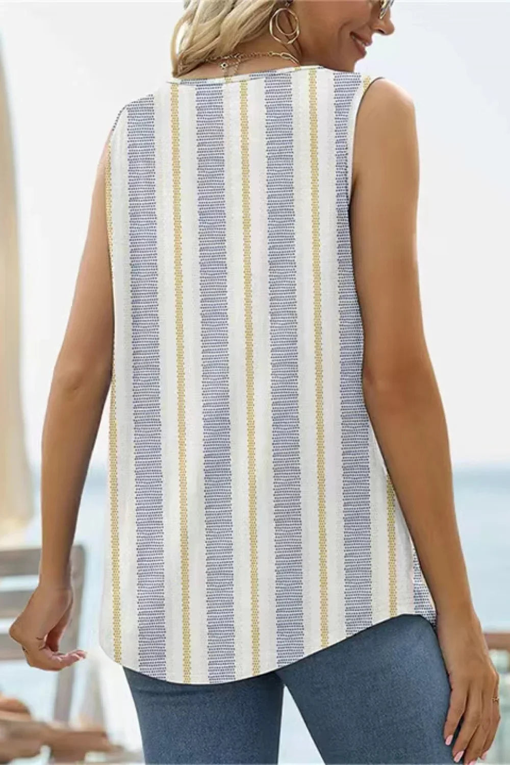 Printed Floral Square Neck Stretch Tank Top - Southern Shores Clothing