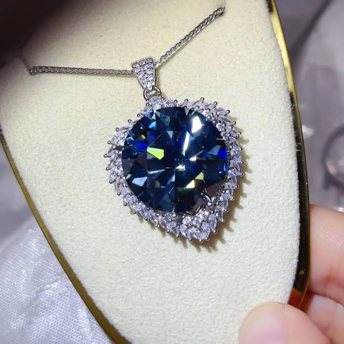 Sterling Silver Moissanite Halo Pendant Necklace With Certificate - Southern Shores Clothing