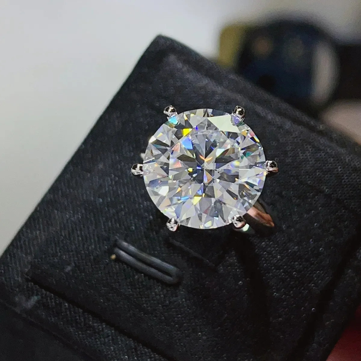 10 Carat Moissanite Platinum-Plated Sterling Silver Ring - Southern Shores Clothing