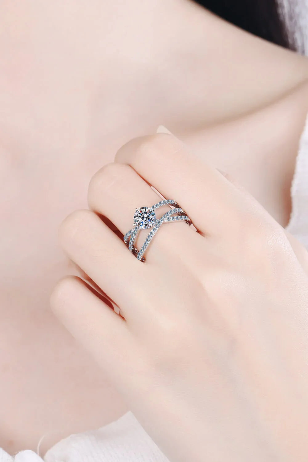 1 Carat Moissanite Crisscross Ring In Sterling Silver - Southern Shores Clothing