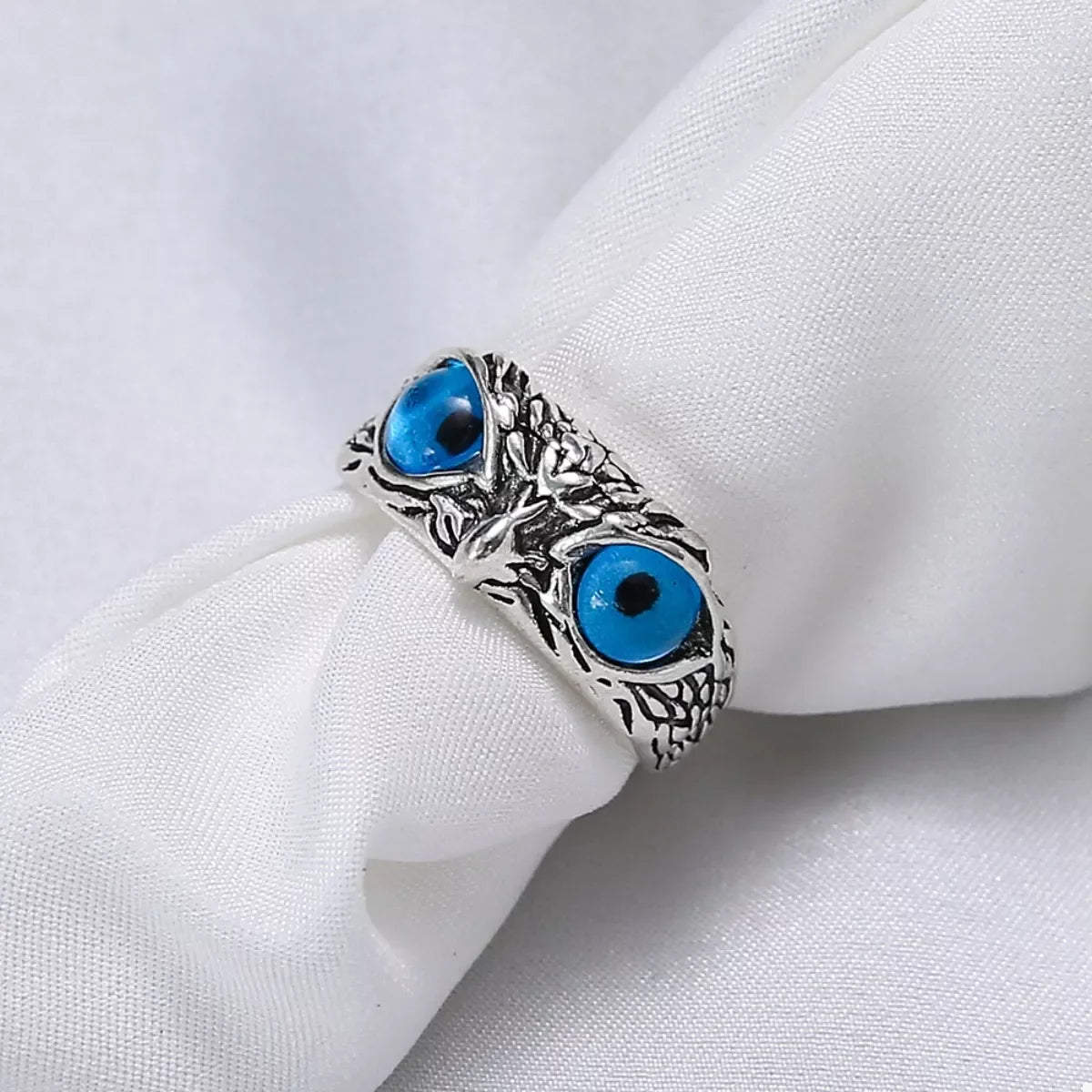 Owl Eyes Silver Plated Ring With Resin Accents - Southern Shores Clothing