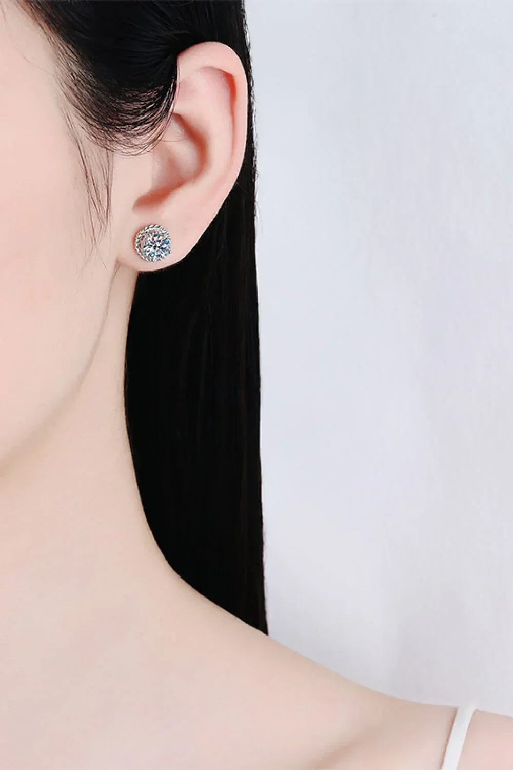 1 Carat Moissanite Rhodium Plated Round Stud Earrings - Southern Shores Clothing