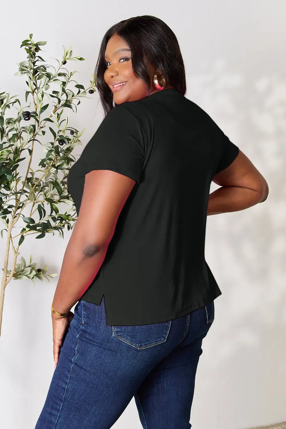 Plus Size Round Neck Short Sleeve T Shirt - Southern Shores Clothing