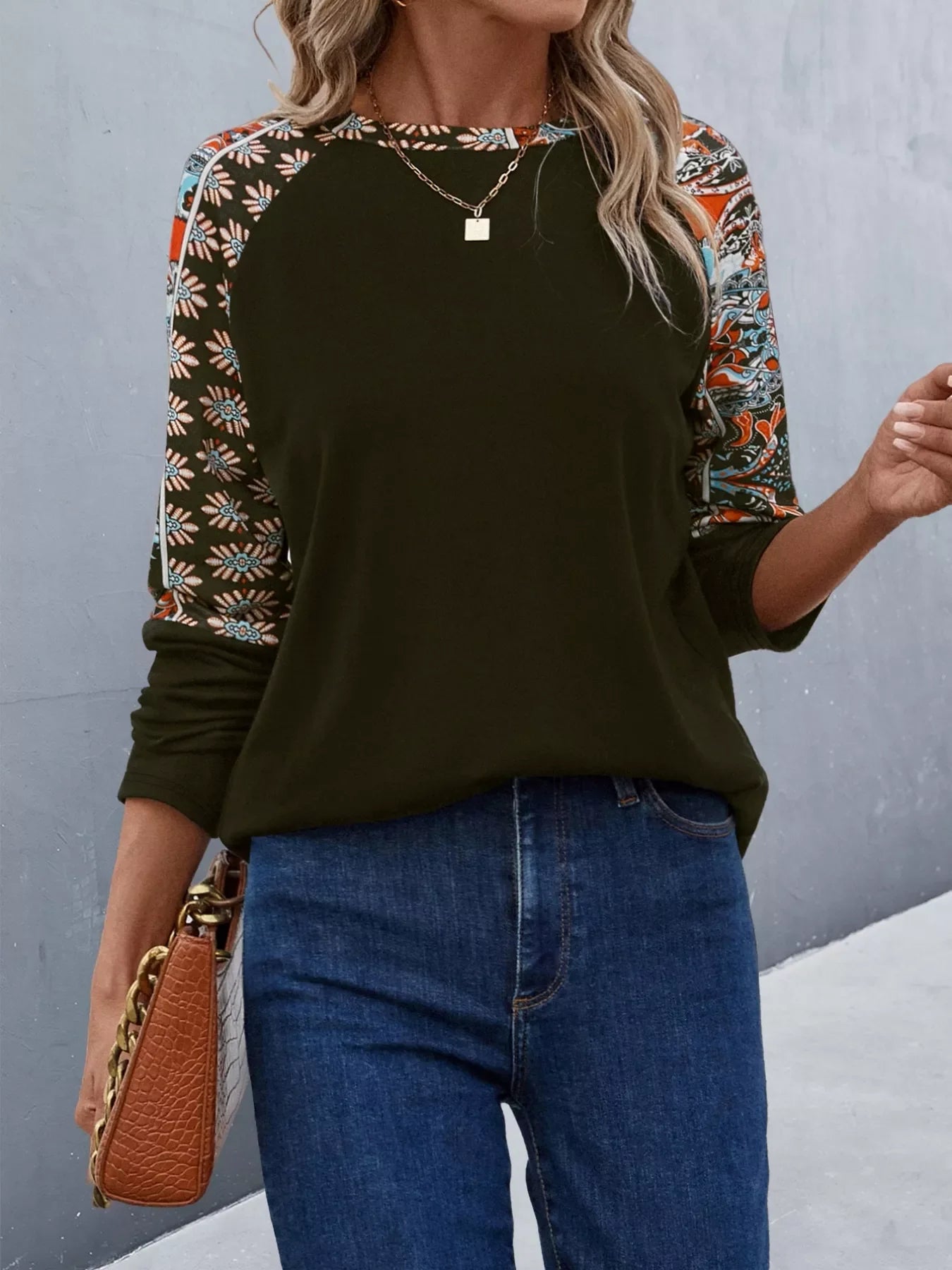 Printed Raglan Sleeve Round Neck T Shirt For Casual Wear - Southern Shores Clothing