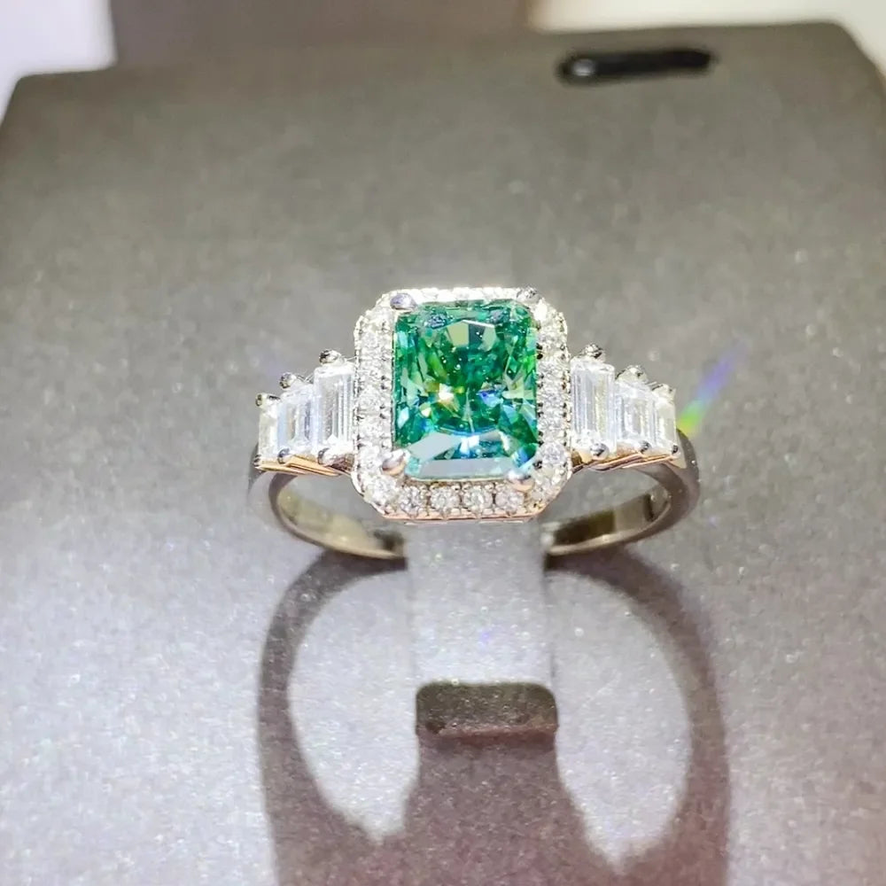 2 Carat Emerald Green Moissanite Ring In Sterling Silver - Southern Shores Clothing