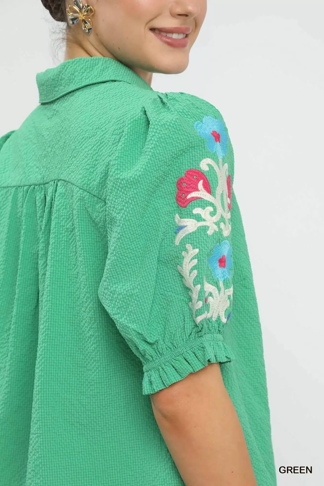 Lightweight Seersucker Blouse With Embroidered Sleeves Open Collar - Southern Shores Clothing