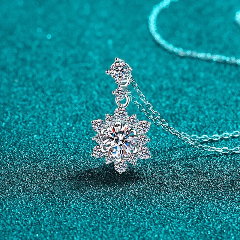 1 Carat Moissanite Zircon Sterling Silver Necklace - Southern Shores Clothing