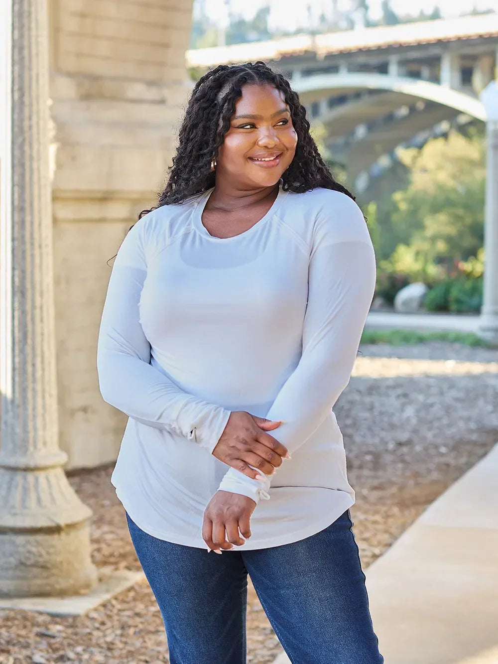 Classic Round Neck Long Sleeve T Shirt Basic - Southern Shores Clothing