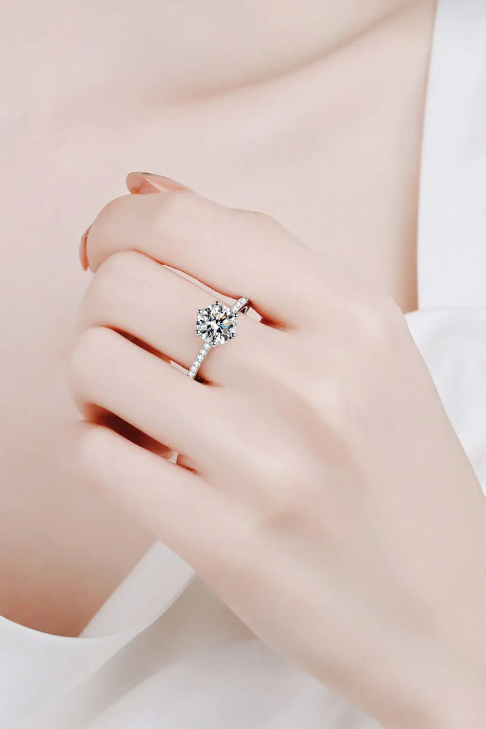 Sterling Silver Moissanite Ring 2 Carat Center Stone - Southern Shores Clothing