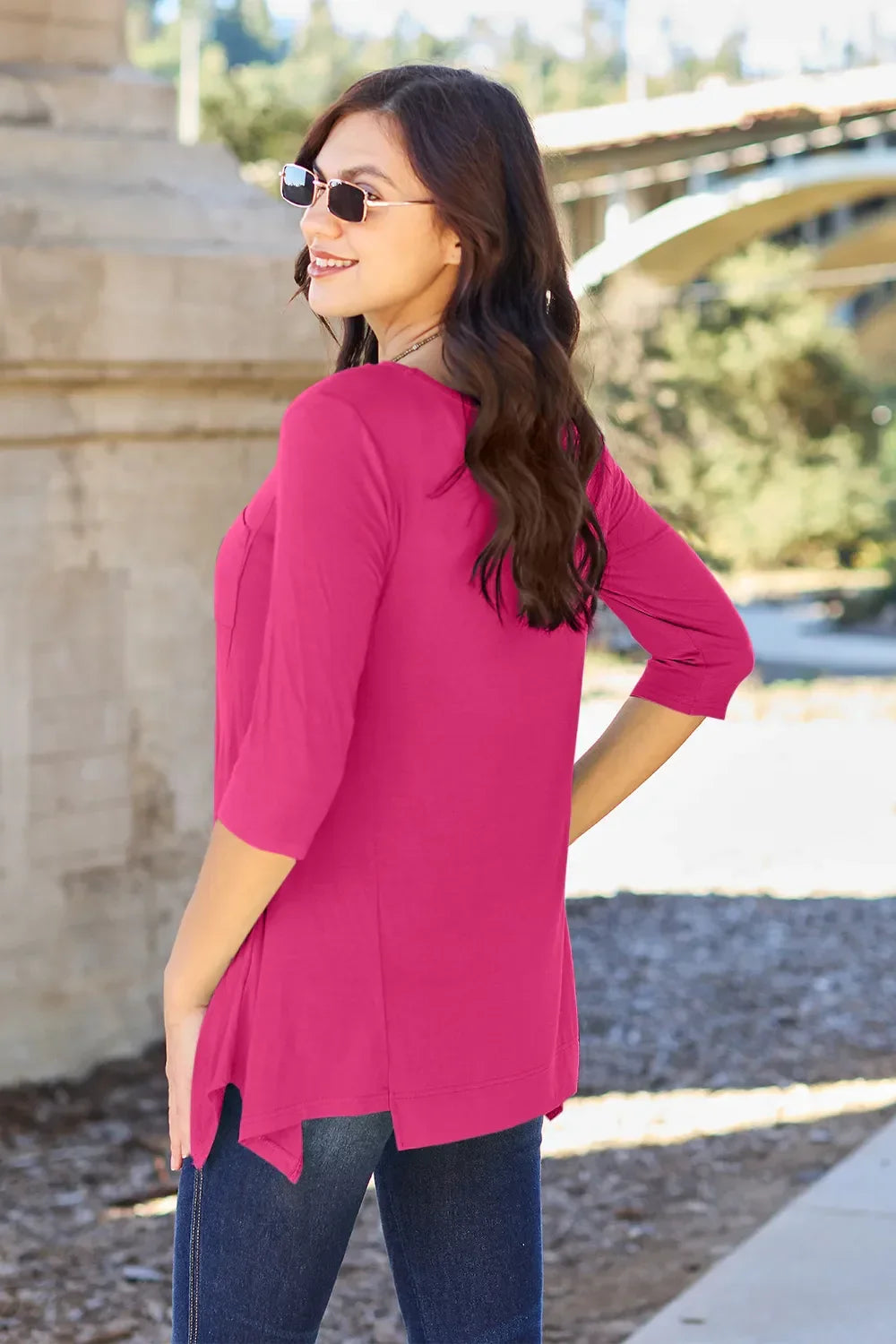 Pocketed Round Neck T Shirt With Classic Fit Rayon Spandex - Southern Shores Clothing