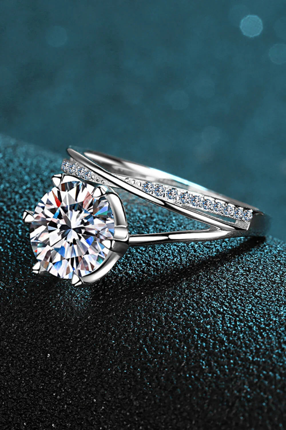3 Carat Moissanite Minimalist Six-Prong Solitaire Ring - Southern Shores Clothing