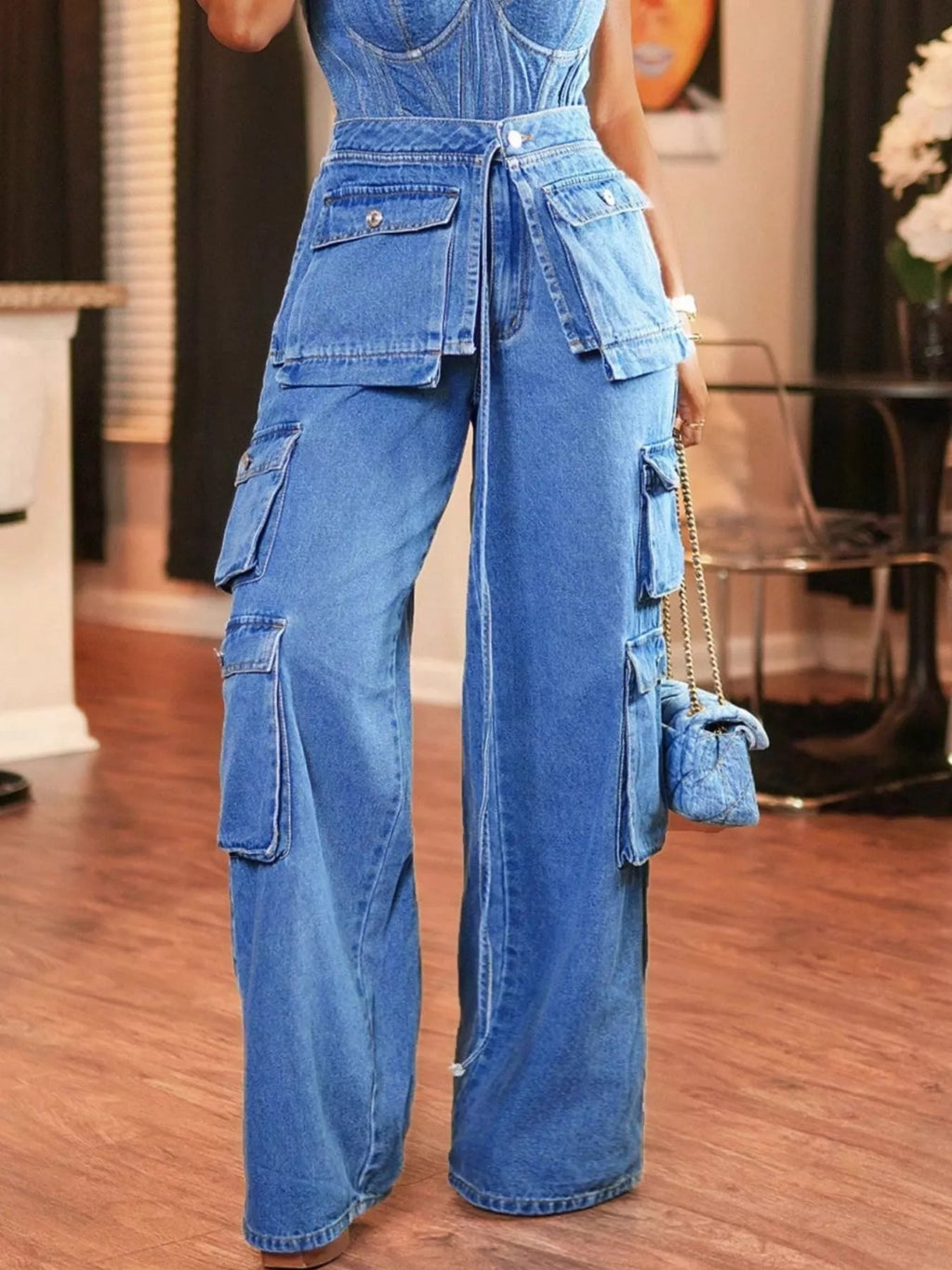Relaxed Fit Women's Coastal Stretch Wide Leg Cargo Jeans