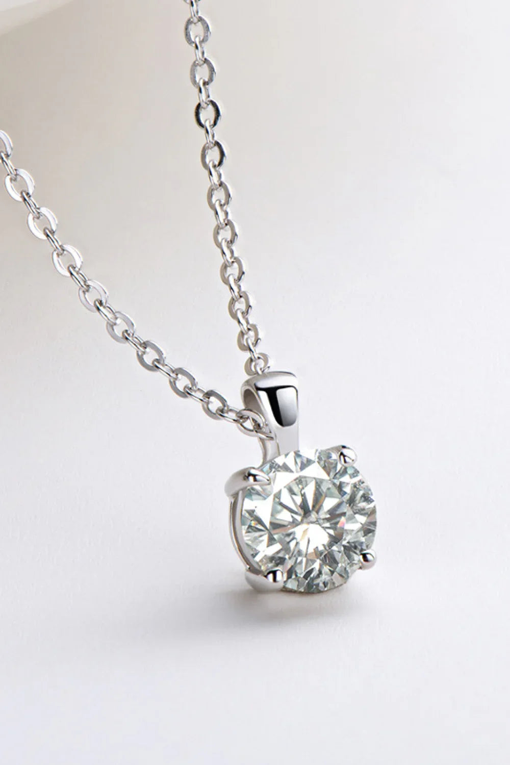 Minimalist Sterling Silver Moissanite Necklace - Southern Shores Clothing