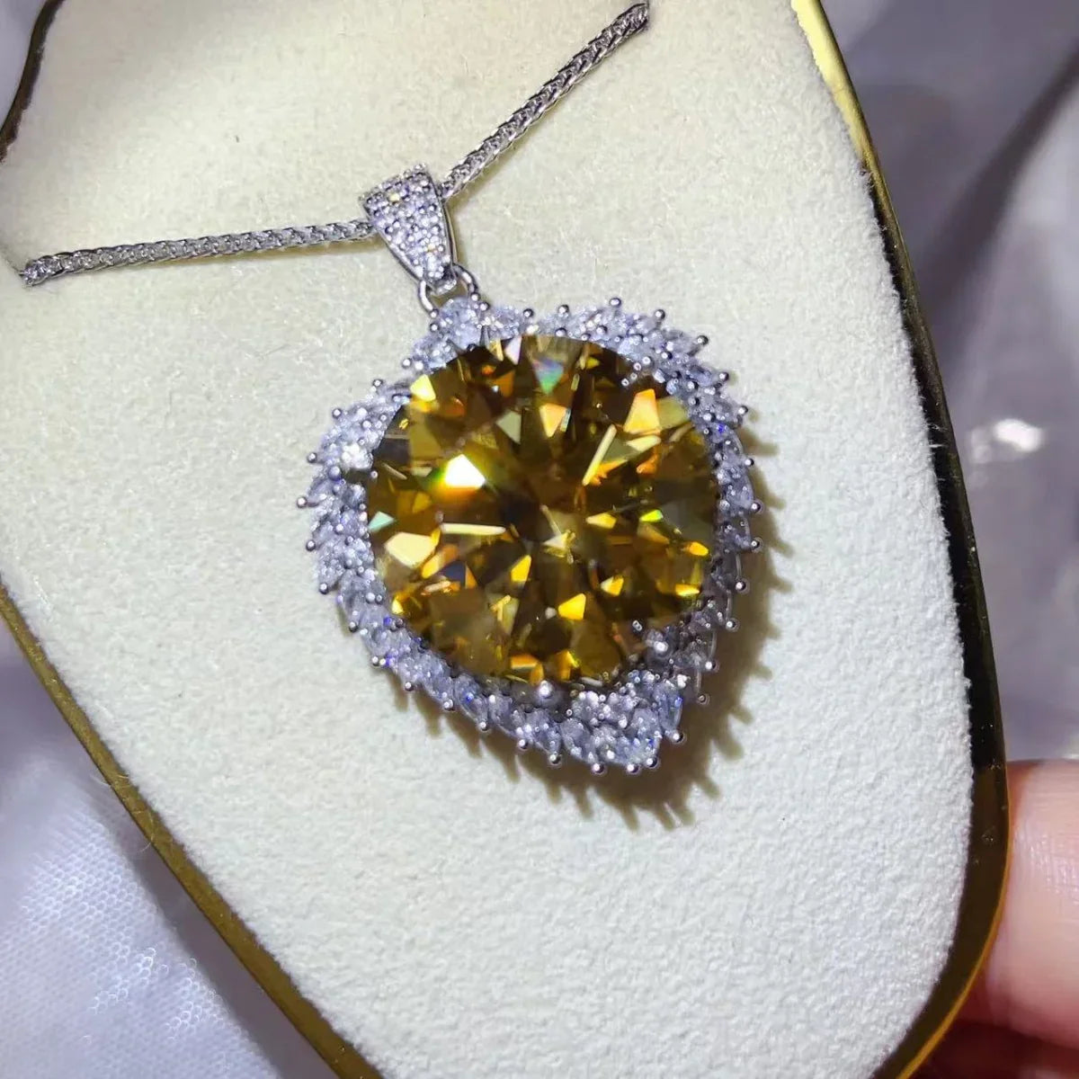 Moissanite Pendant Necklace With Halo Chain Included Gift Box - Southern Shores Clothing