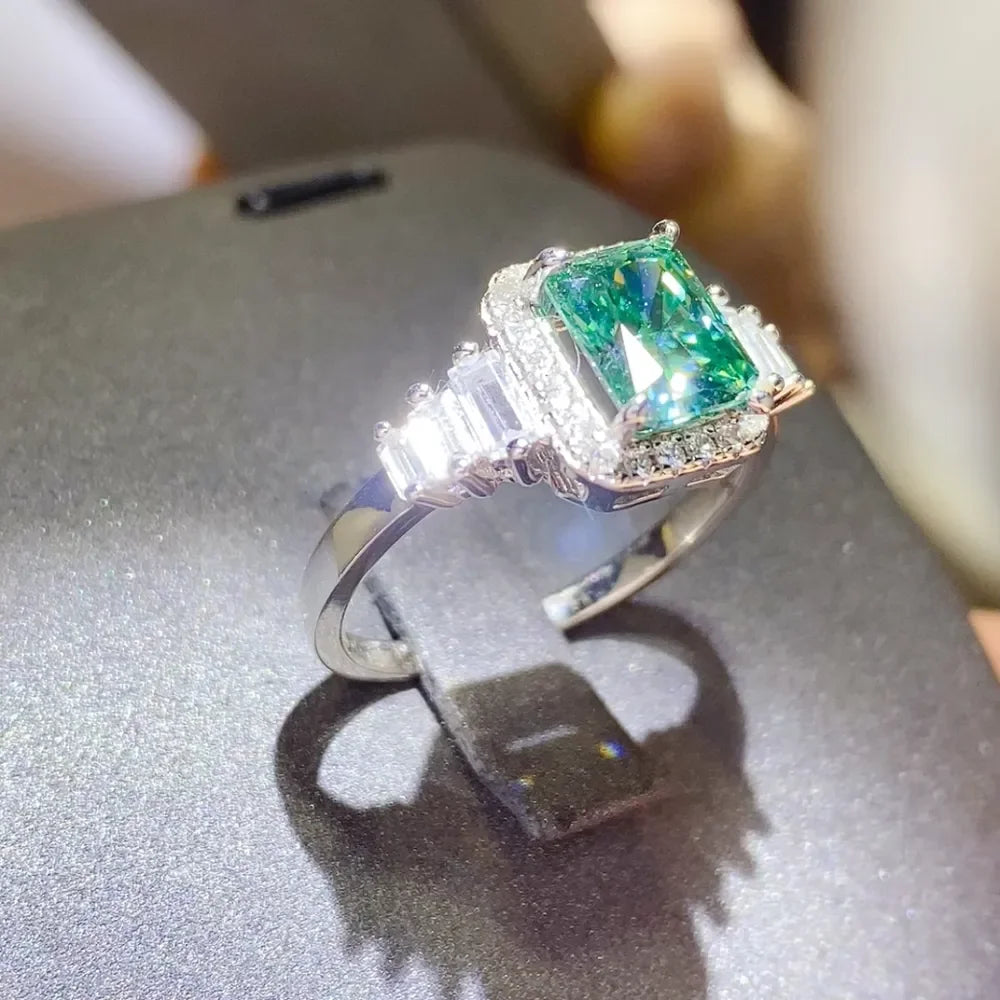 2 Carat Emerald Green Moissanite Ring In Sterling Silver - Southern Shores Clothing