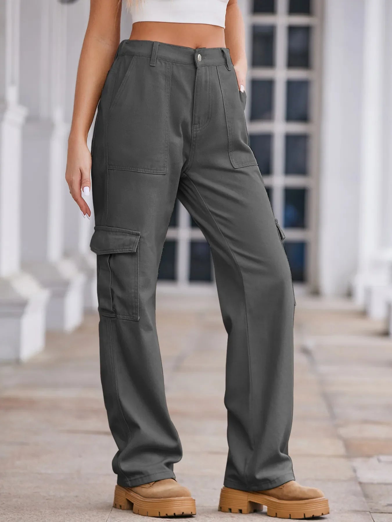 High-Waisted Stretch Cargo Jeans With Pockets - Southern Shores Clothing