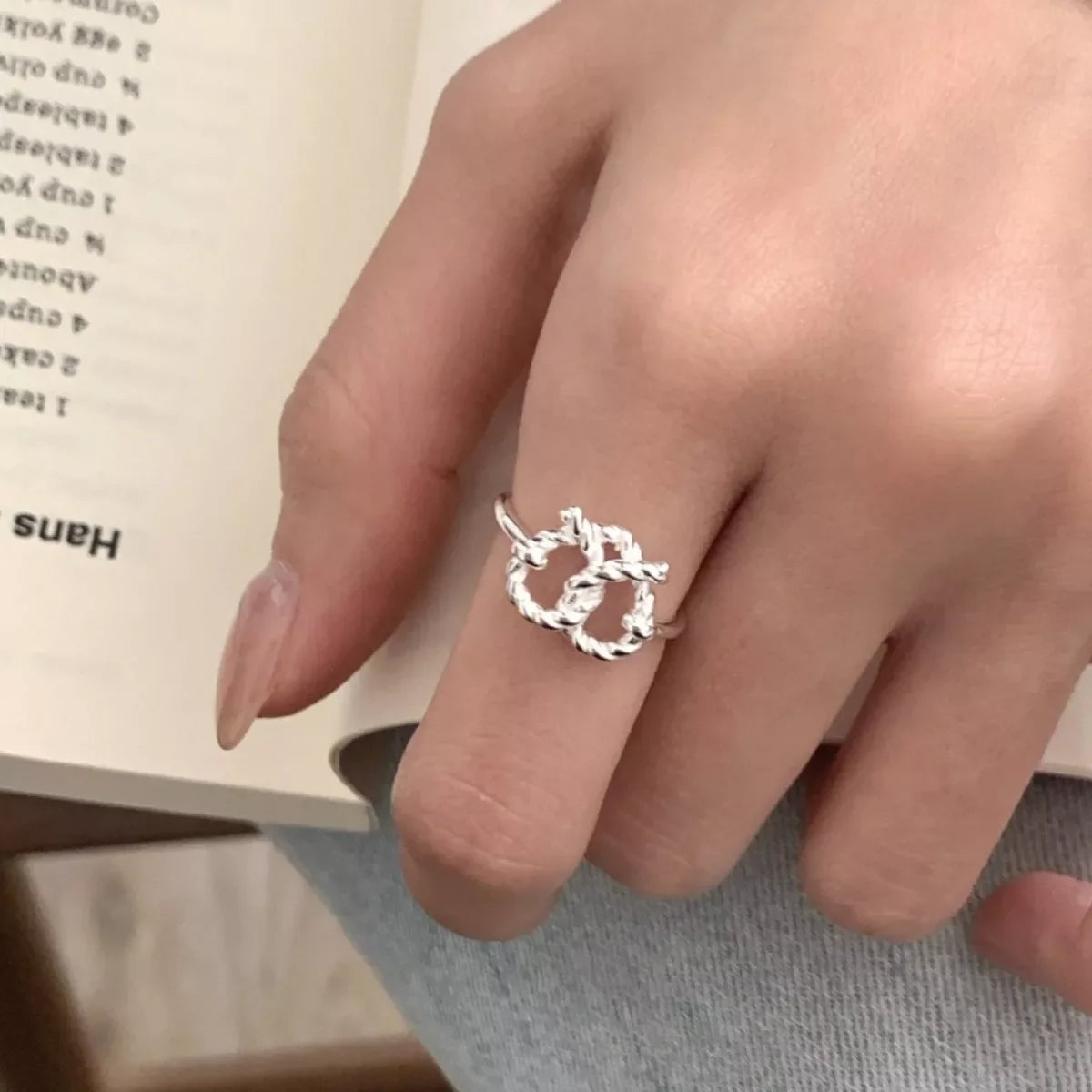 925 Sterling Silver Heart Knot Ring With Delicately Twisted Band - Southern Shores Clothing