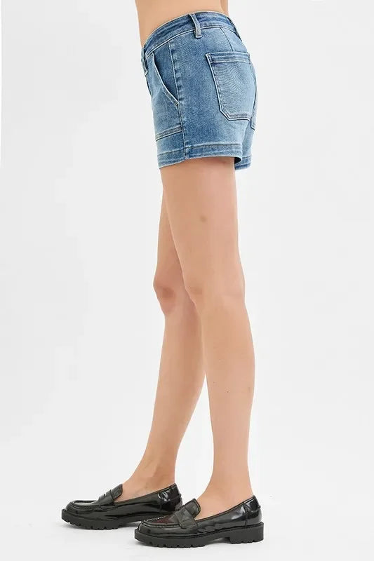 Low Rise Patched Pocket Shorts For Warm Weather - Southern Shores Clothing