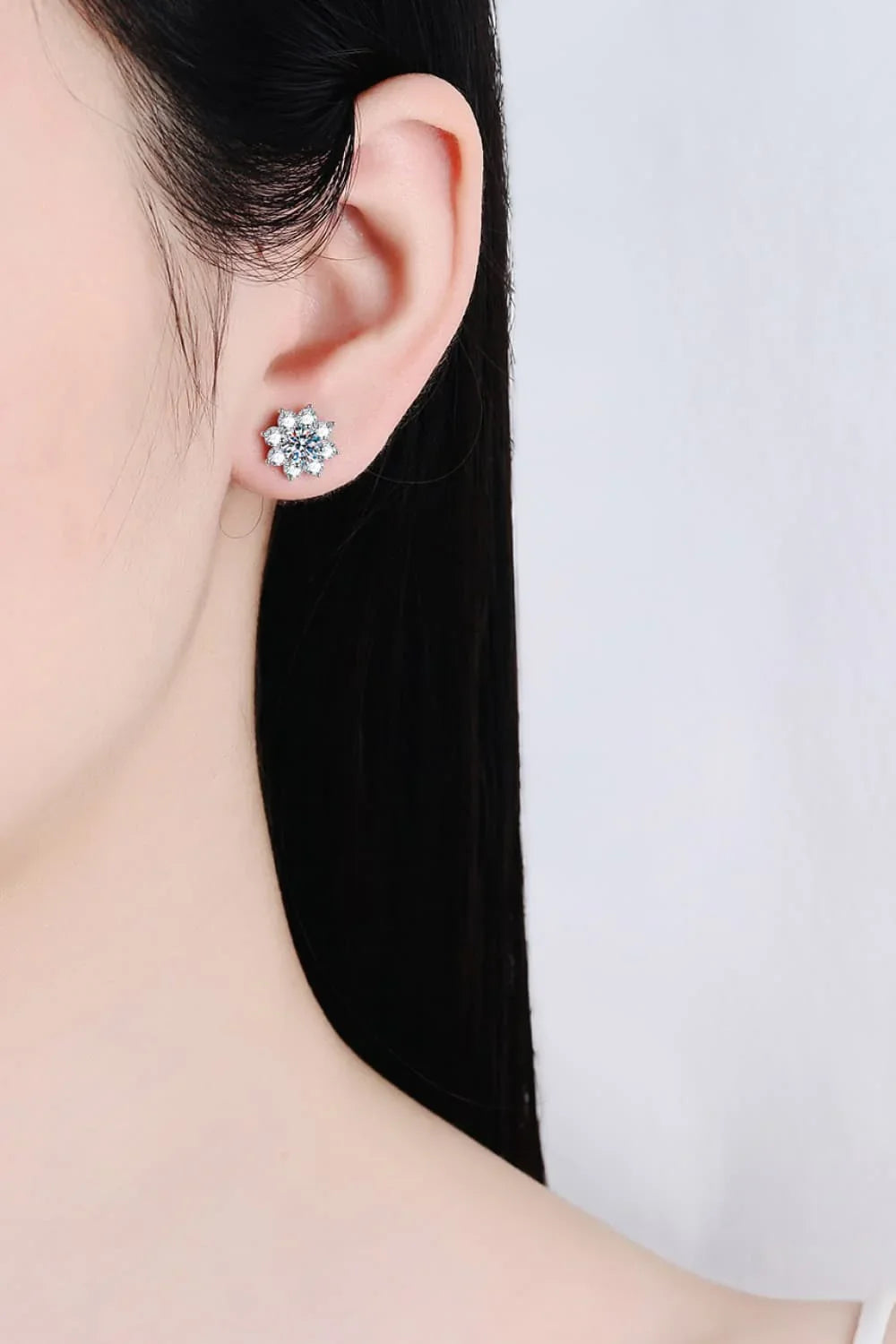 1 Carat Moissanite Sterling Silver Flower Earrings - Southern Shores Clothing