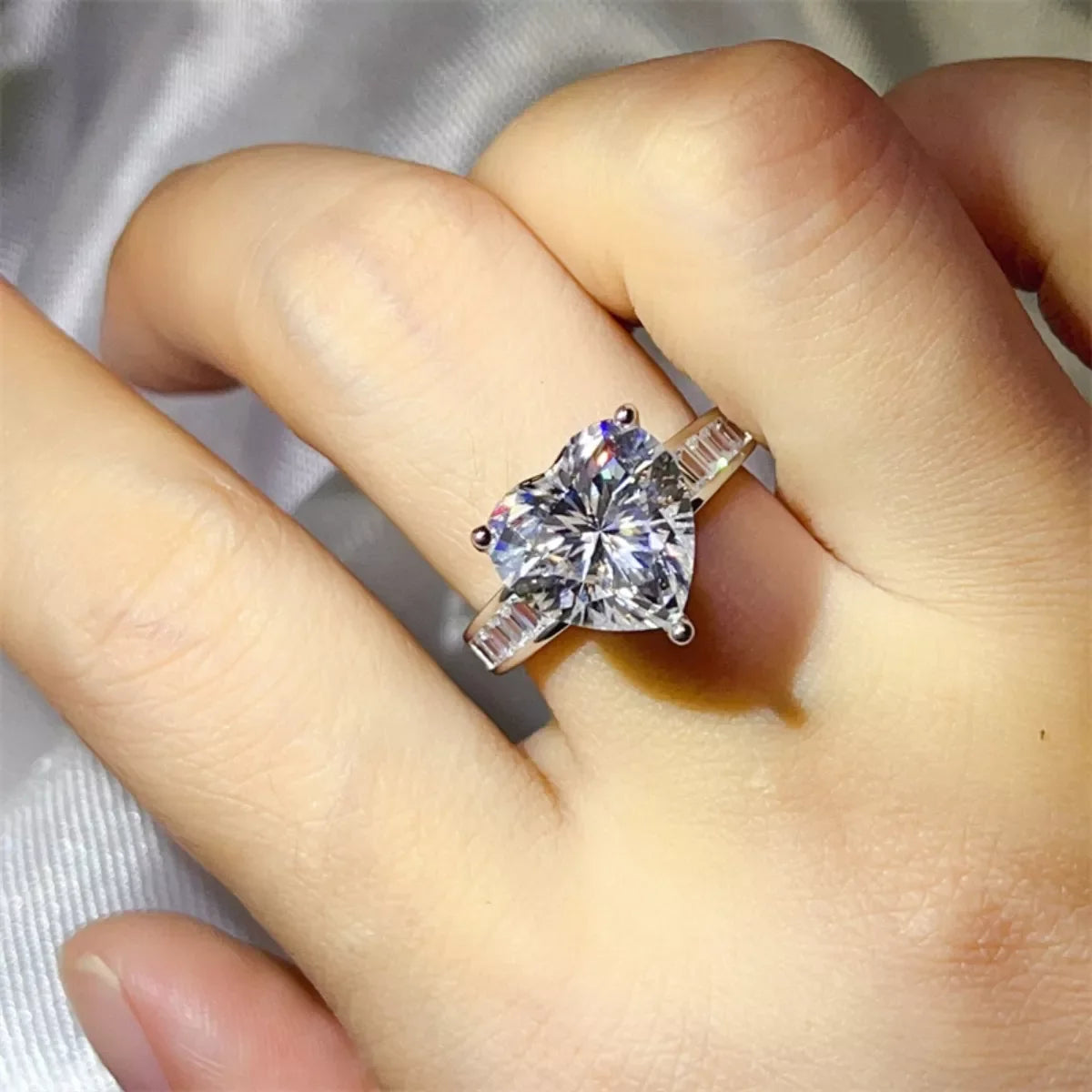 5 Carat Moissanite Heart Ring Platinum-Plated Sterling Silver - Southern Shores Clothing