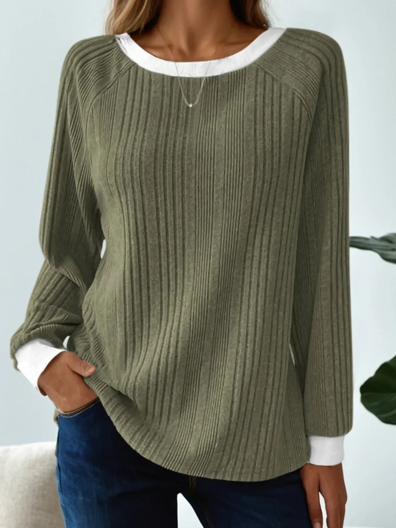 Ribbed Contrast Cuffed Round Neck Long Sleeve T Shirt - Southern Shores Clothing