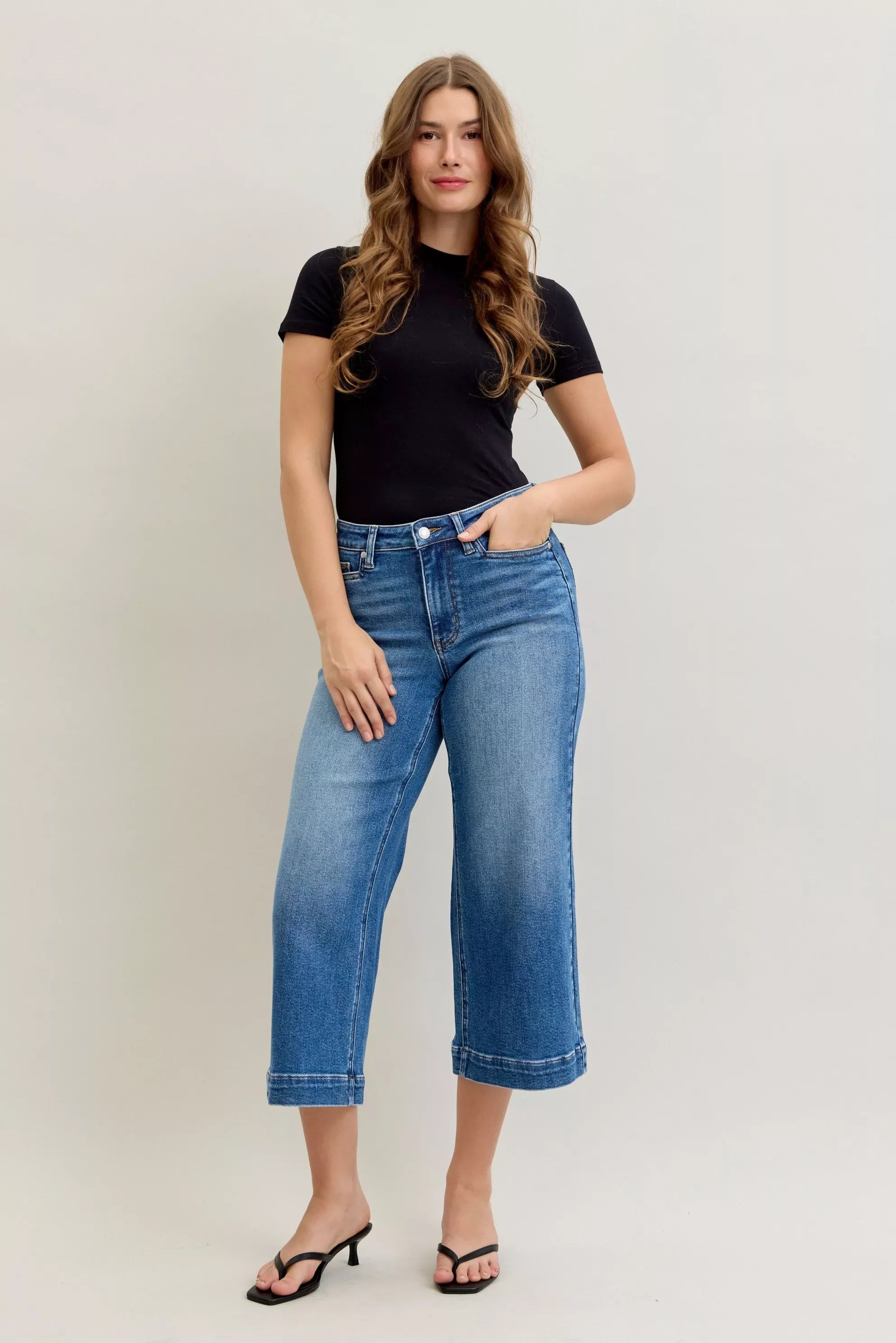 Mid Rise Crop Wide Leg Denim Jeans Relaxed Fit - Southern Shores Clothing