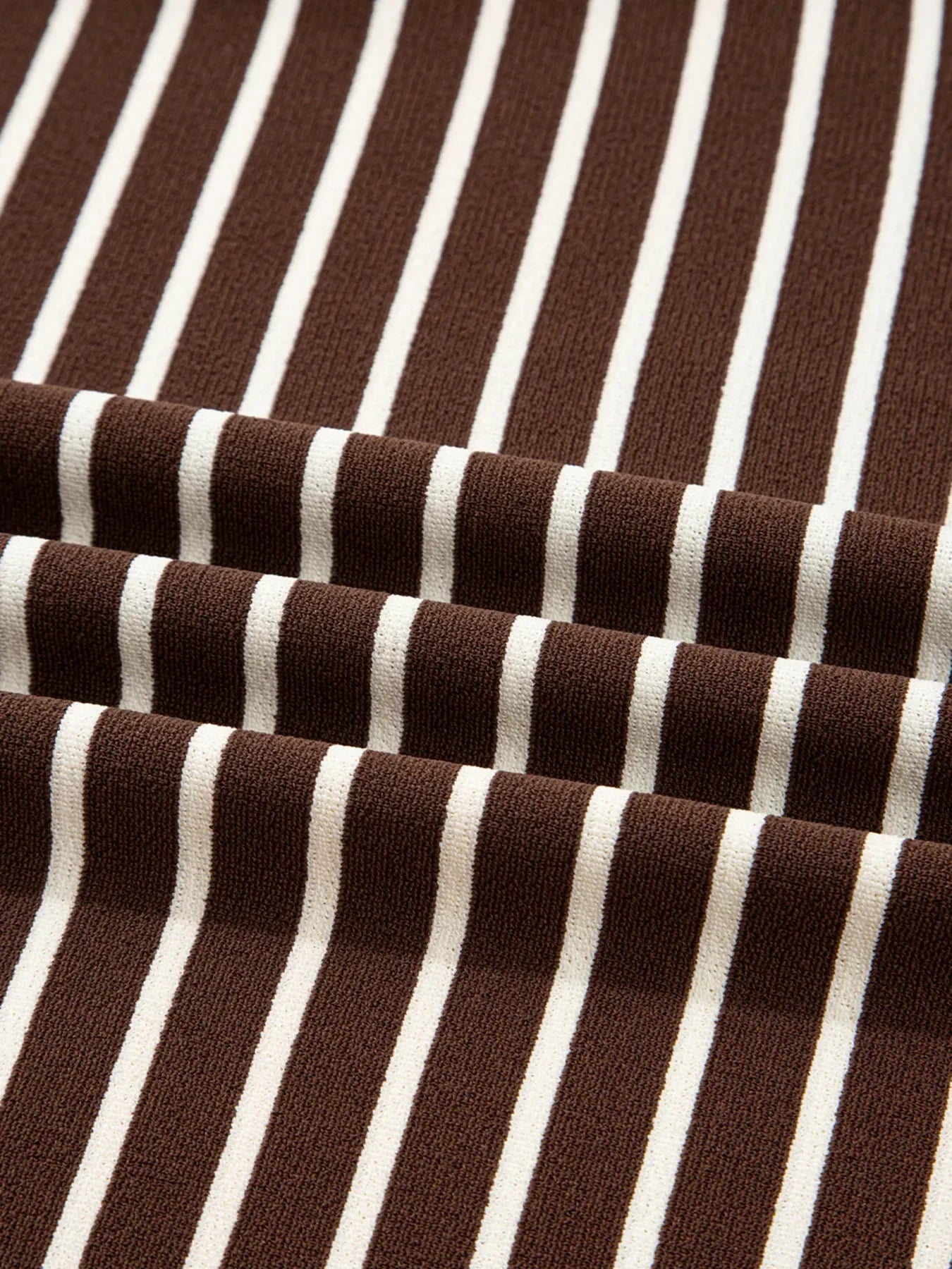 Striped Cropped Crew Neck Long Sleeve T Shirt - Southern Shores Clothing