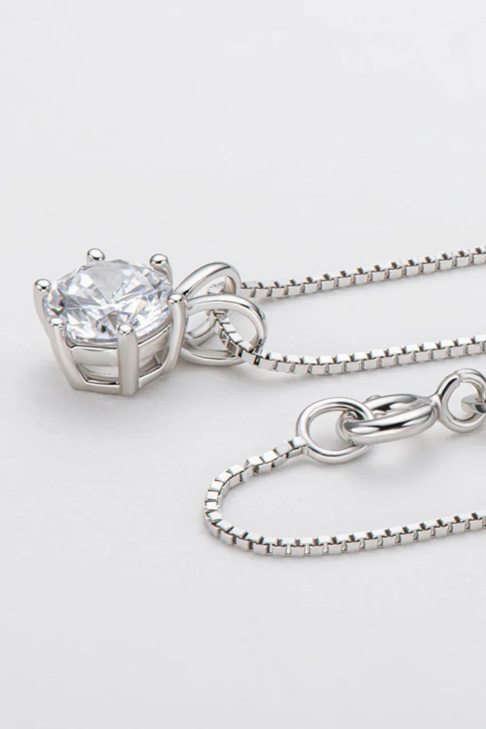 Minimalist 1 Carat Moissanite Sterling Silver Necklace - Southern Shores Clothing