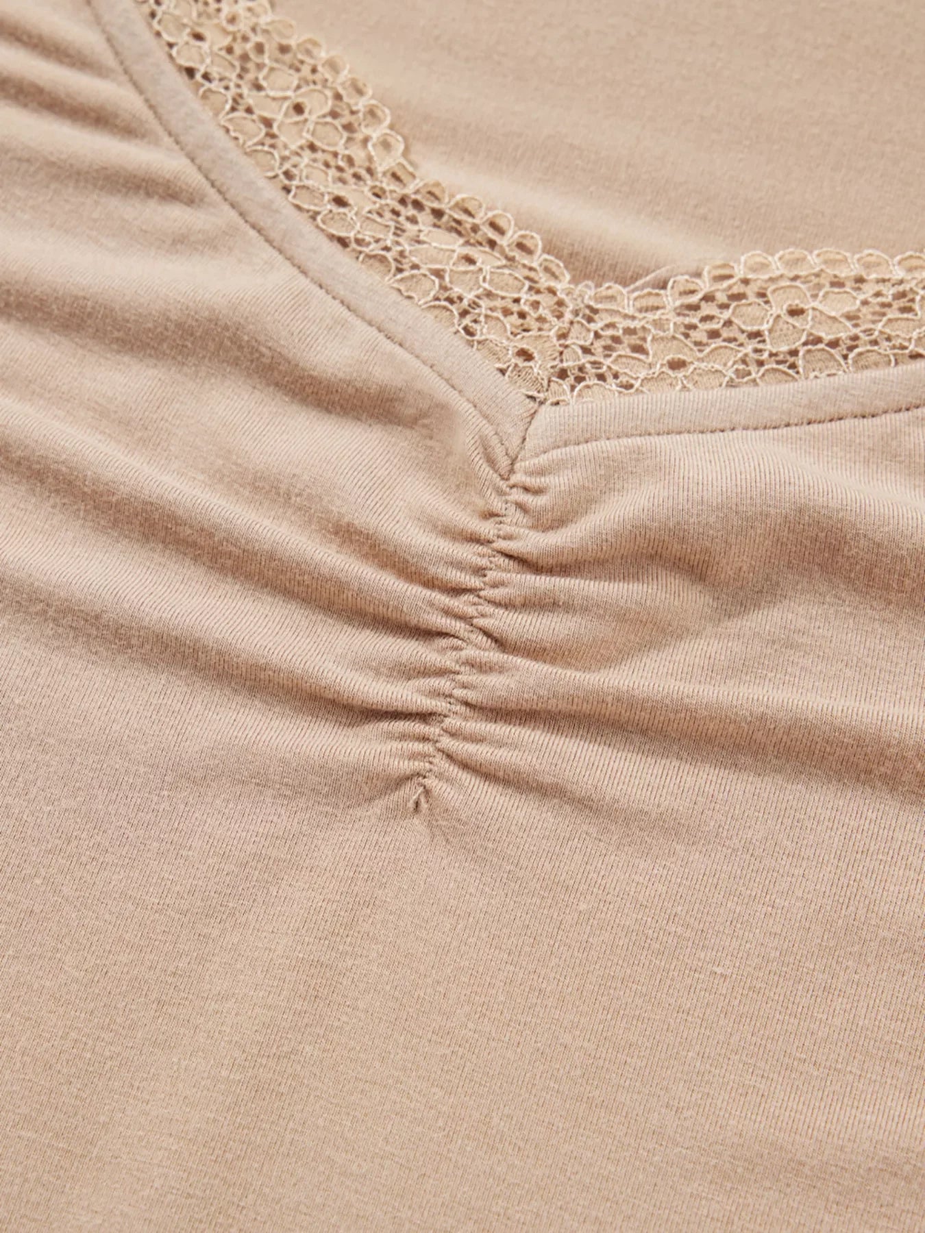 Lace-Trimmed Ruched Detail Long Sleeve T-Shirt - Southern Shores Clothing