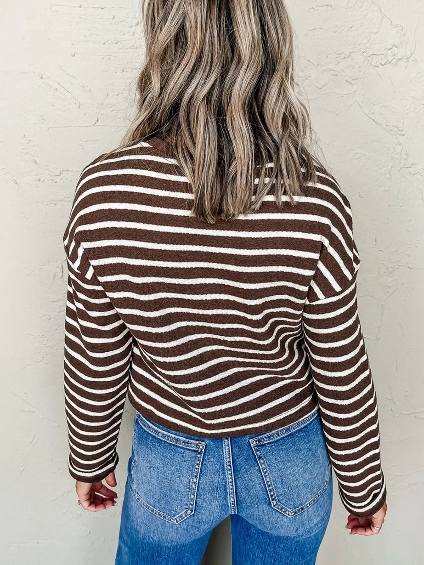 Striped Cropped Crew Neck Long Sleeve T Shirt - Southern Shores Clothing