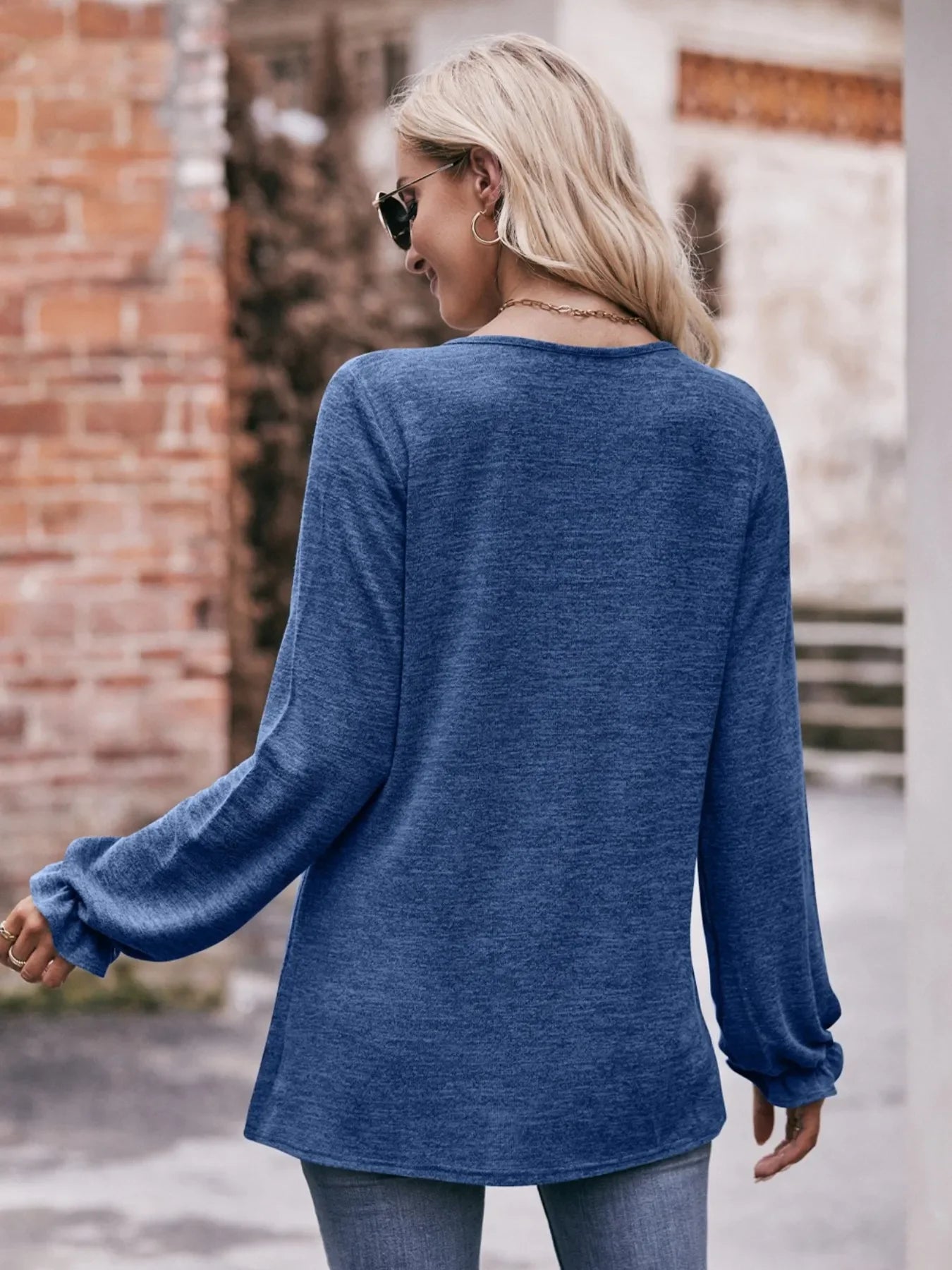 Round Neck Long Sleeve Casual T-Shirt - Southern Shores Clothing