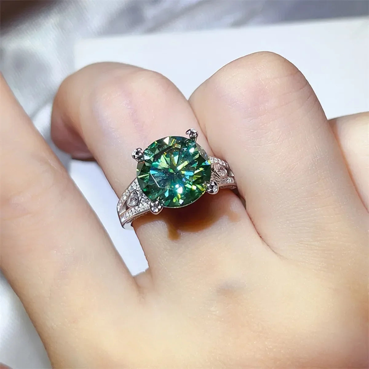 5 Carat Starglow Moissanite Sterling Silver Ring - Southern Shores Clothing