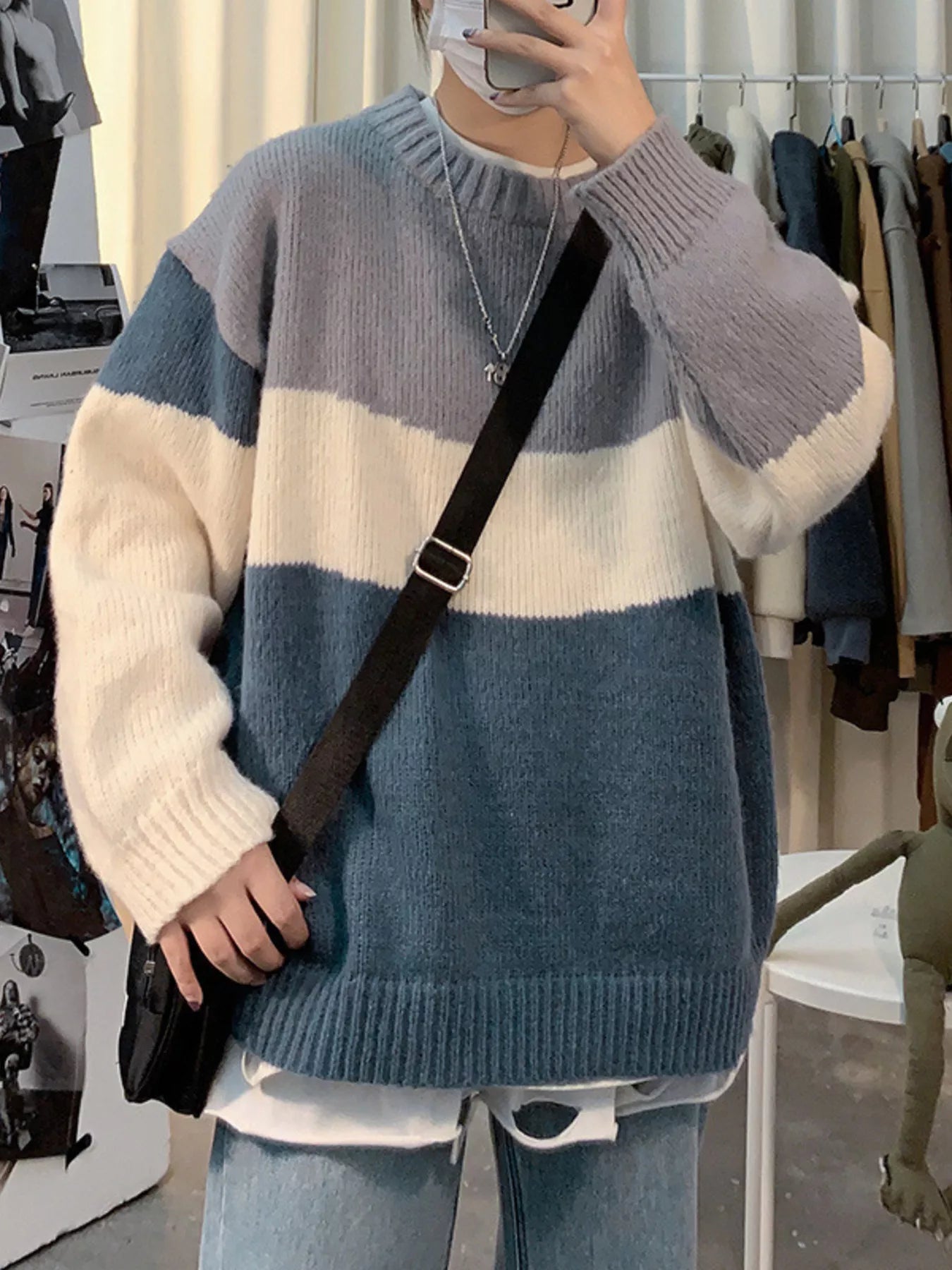 Men's Color Block Round Neck Sweater
