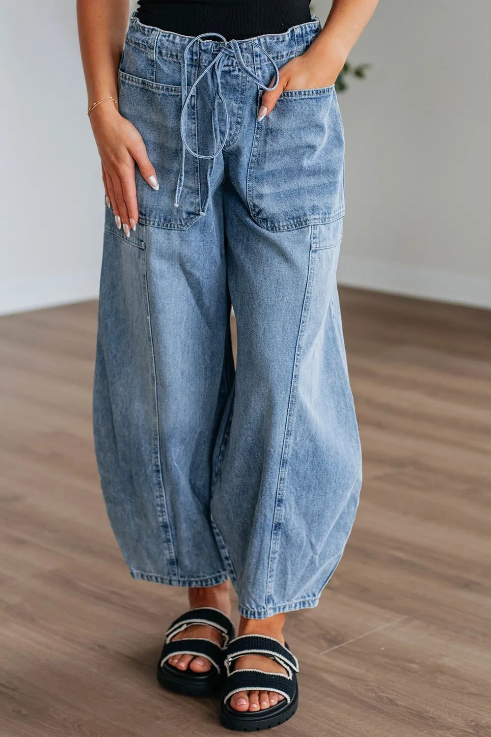 Coastal Inspired Women's Wide Leg Drawstring Jeans