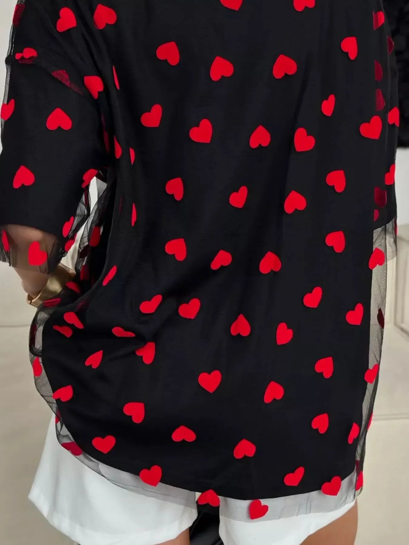 Oversized Heart Print T Shirt For Everyday Wear - Southern Shores Clothing