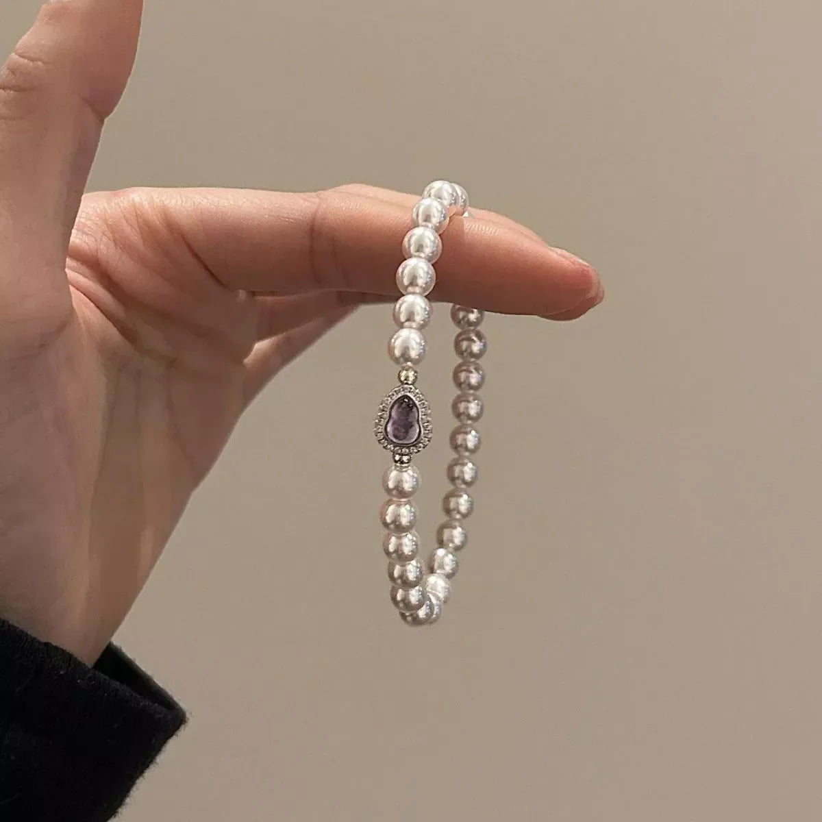Pearl Gourd Bracelet With Teardrop Pendant And Crystal Accents - Southern Shores Clothing
