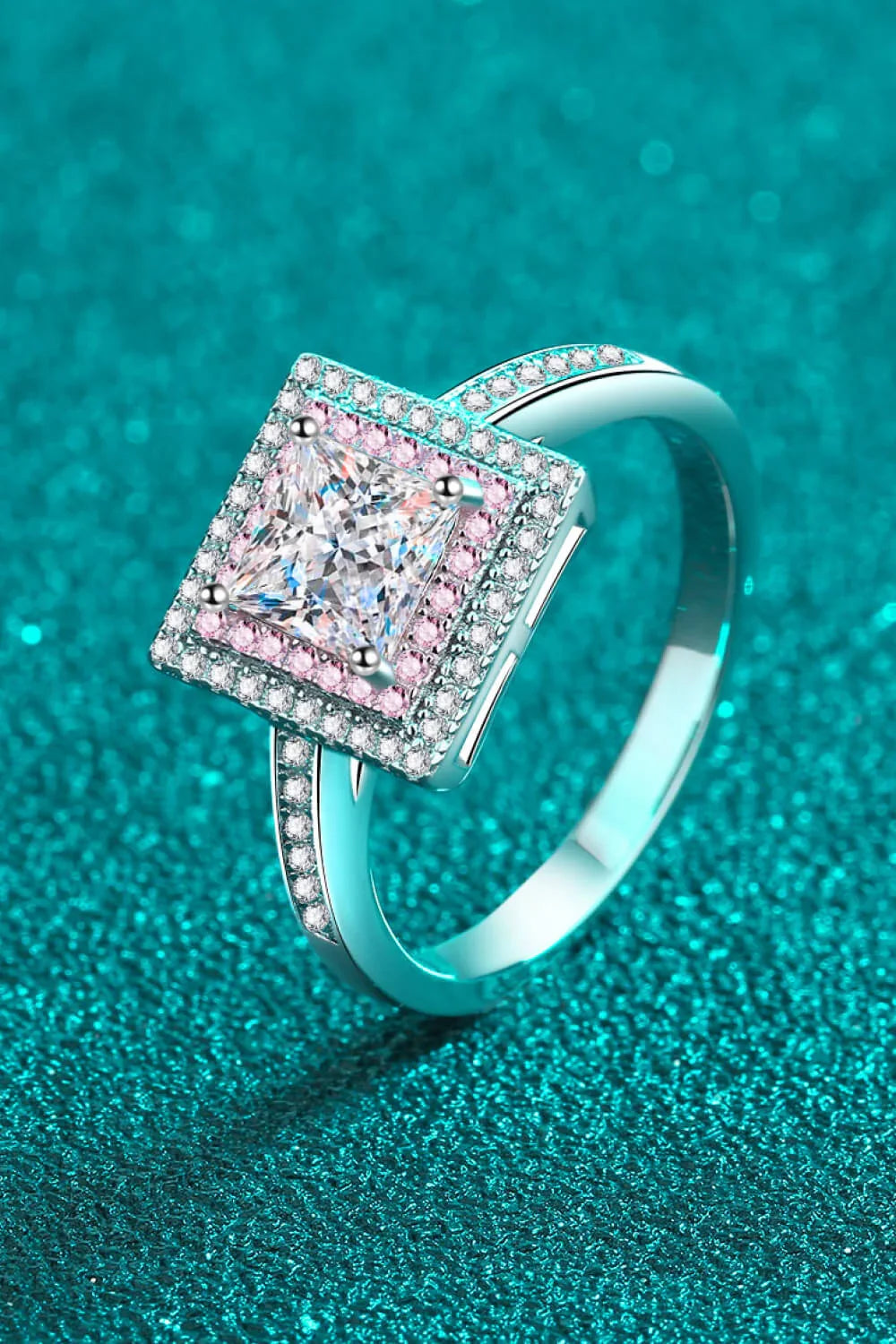 Minimalist 1 Carat Moissanite Ring With Geometric Design - Southern Shores Clothing