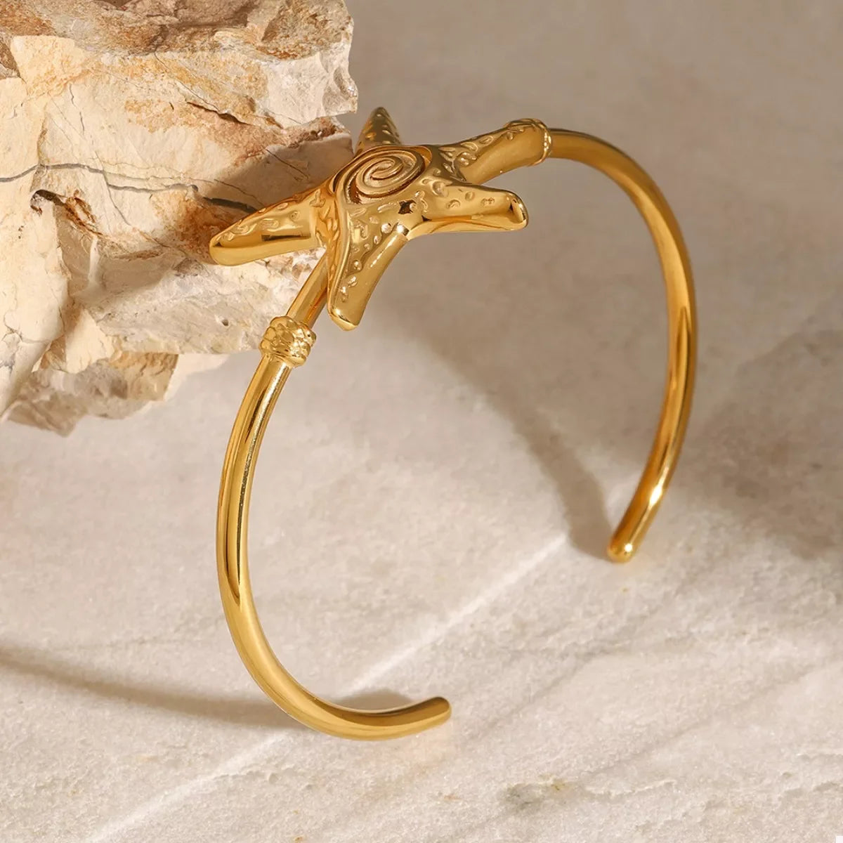 18K Gold-Plated Starfish Open Bracelet Stainless Steel - Southern Shores Clothing