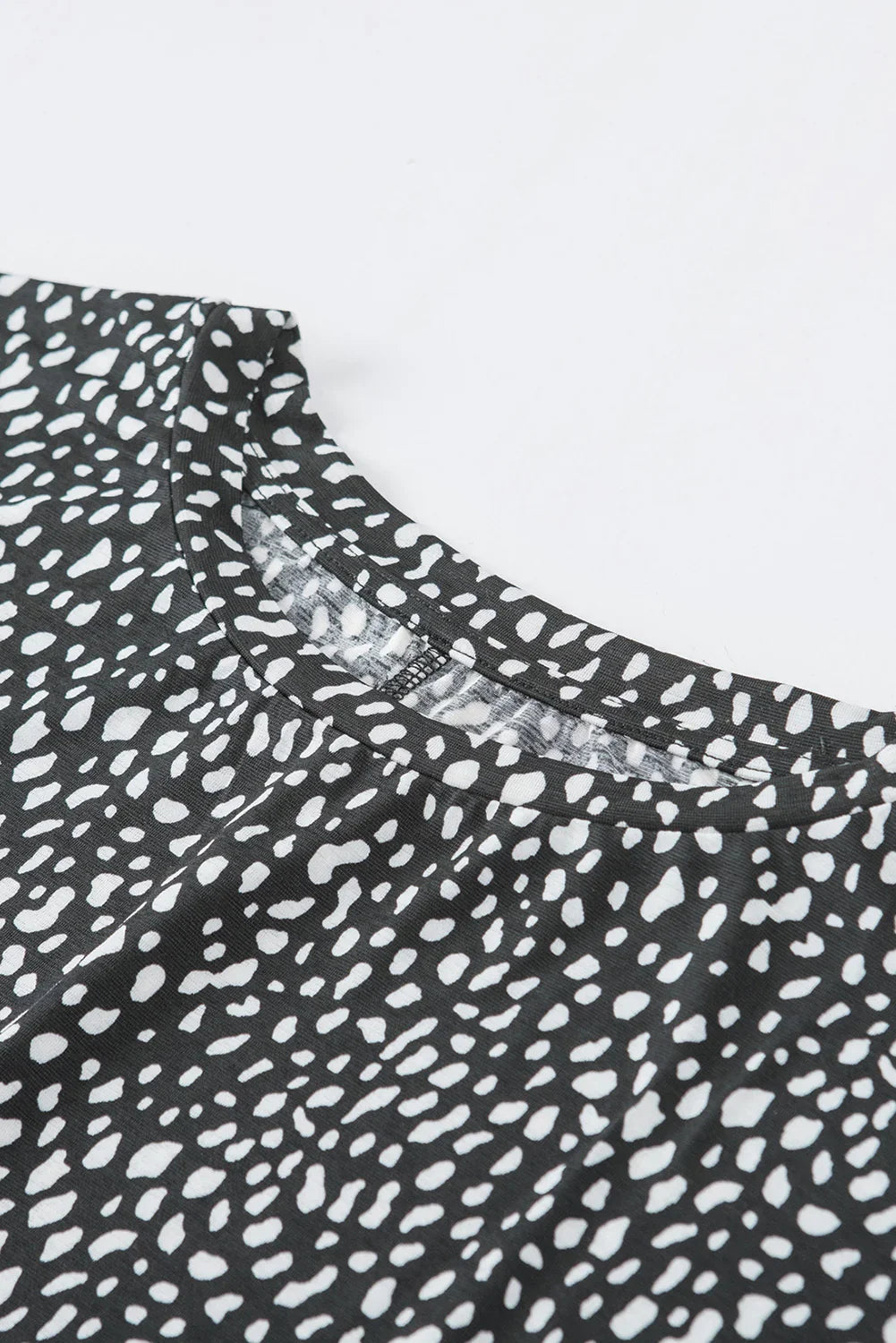 Animal Print Round Neck Tunic Tee With Pockets Stretchy - Southern Shores Clothing