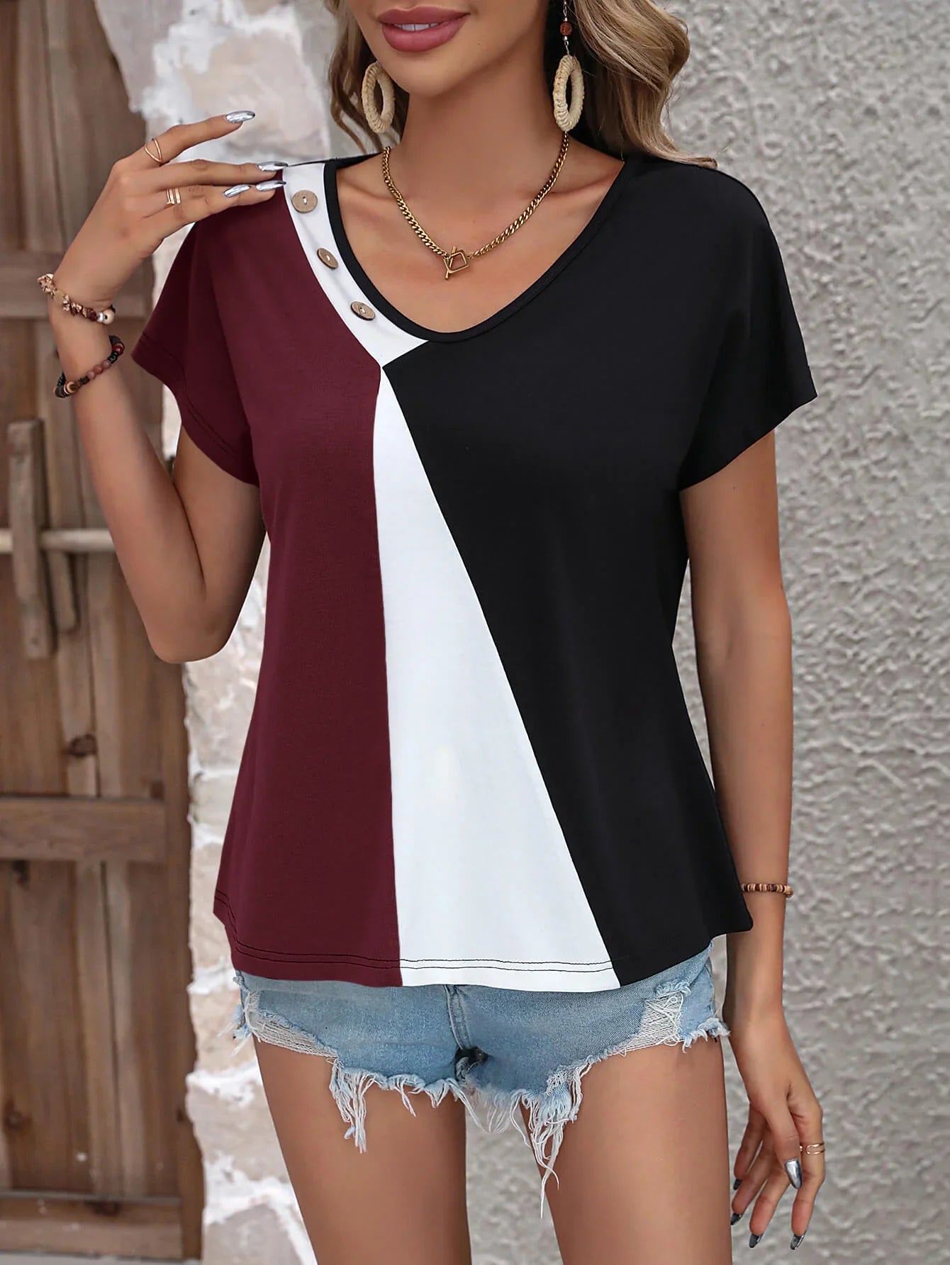 Block V Neck T Shirt With Decorative Buttons - Southern Shores Clothing