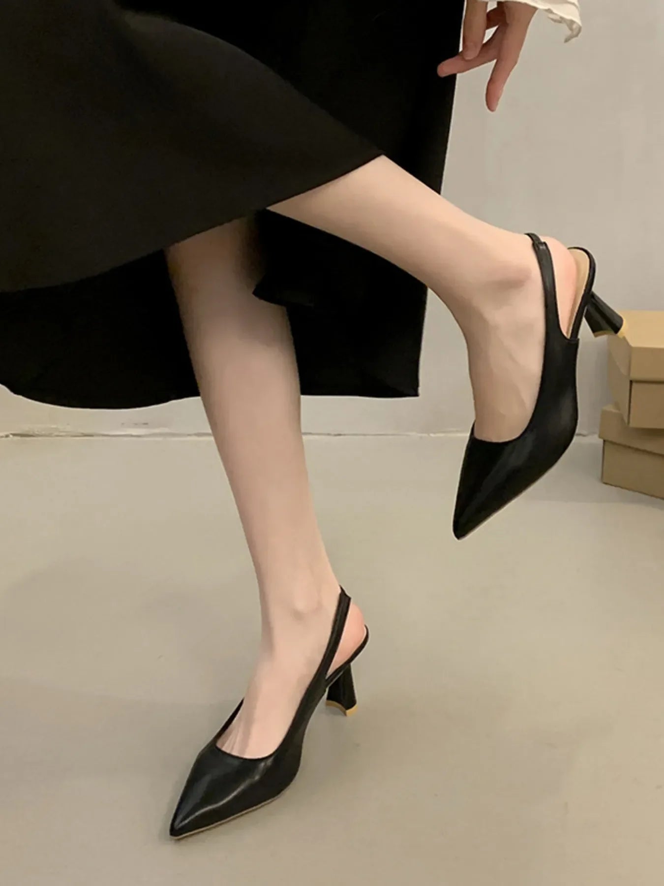 Point Toe Mid Heels Pumps Classic Style Comfort