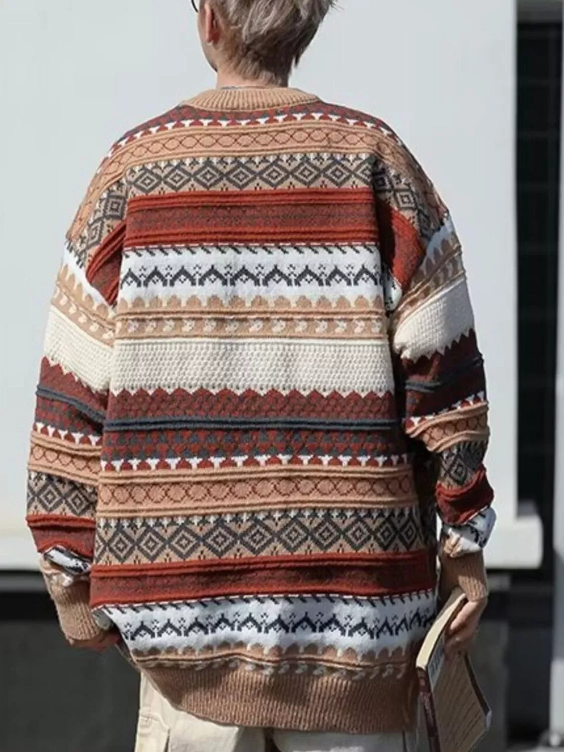 Cozy Classic Vintage Round Neck Knitted Sweater